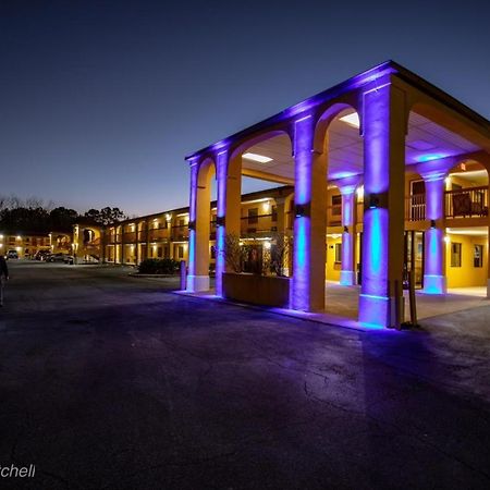 Days Inn By Wyndham Opelika Exteriér fotografie